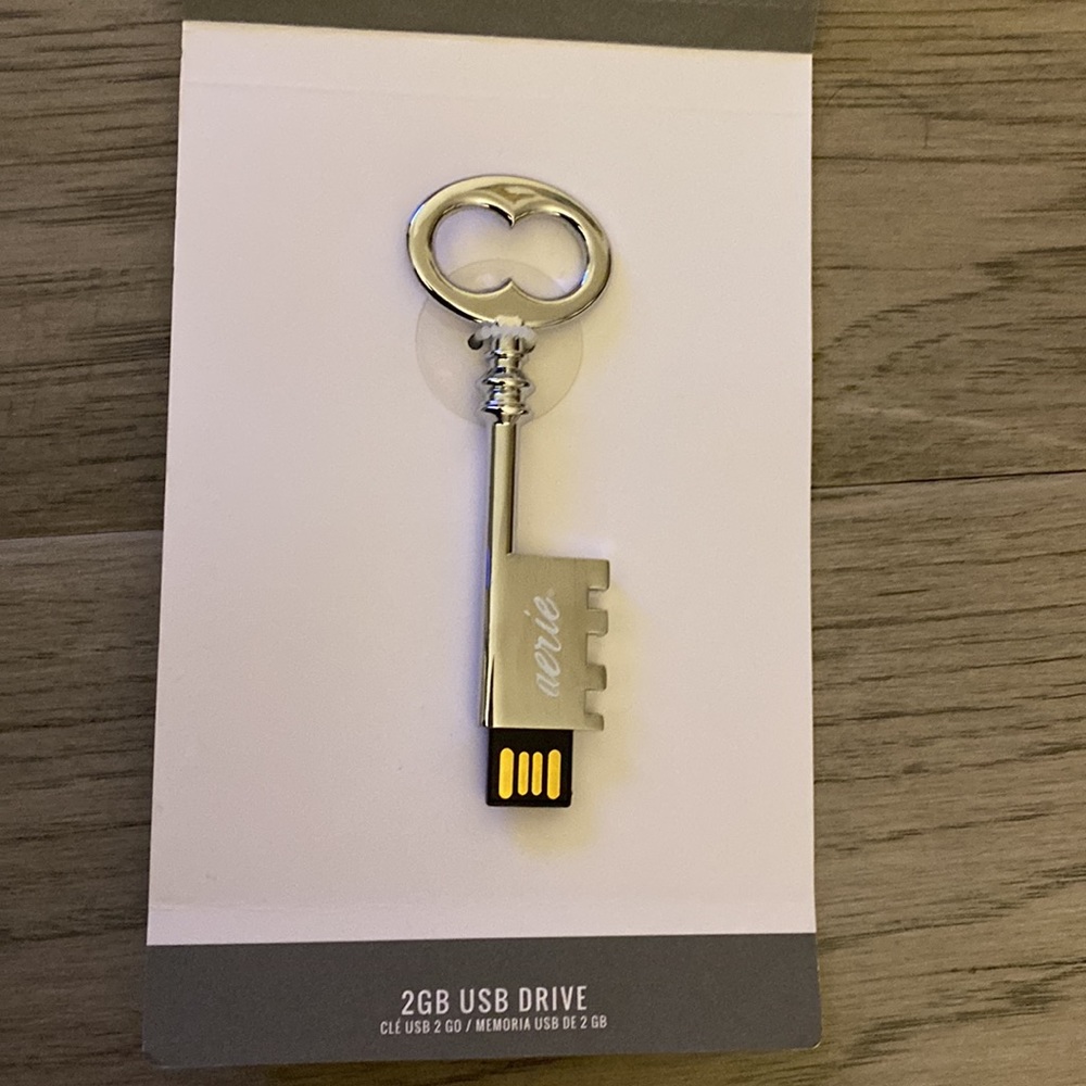 AERIE USB Drive